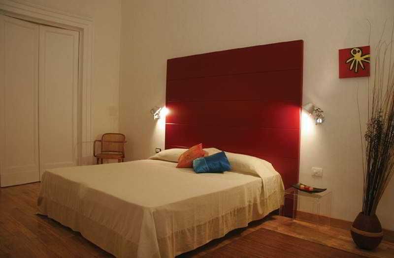 Hotel Piazza Bellini, Italien, Neapel. Großes 19