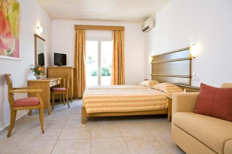 Hotel Yiannaki, Griechenland, Ornos. Großes 30