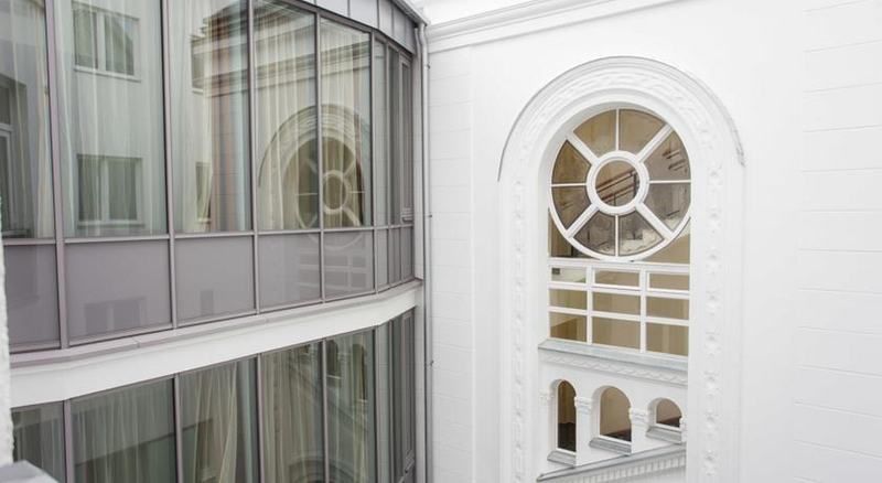 Hotel 12 Revay Hotel, Ungarn, Budapest. Großes 32