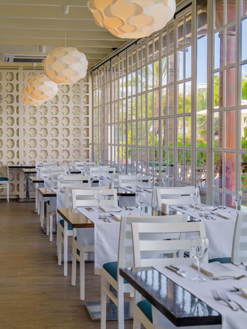 Hotel H10 Suites Lanzarote Gardens, Spanien, Costa Teguise. Großes 2