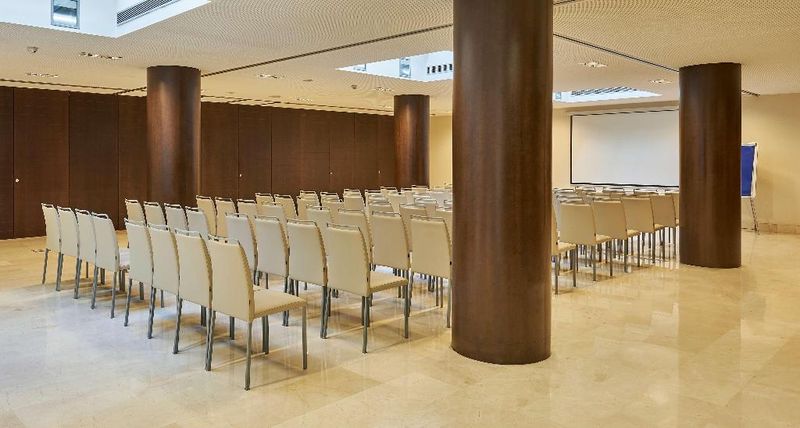 Hotel NH Sants Barcelona, Spanien, Barcelona. Großes 67