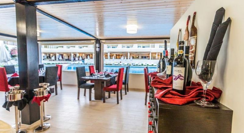 Hotel Albufeira Sol Hotel & Spa, Portugal, Albufeira. Großes 2