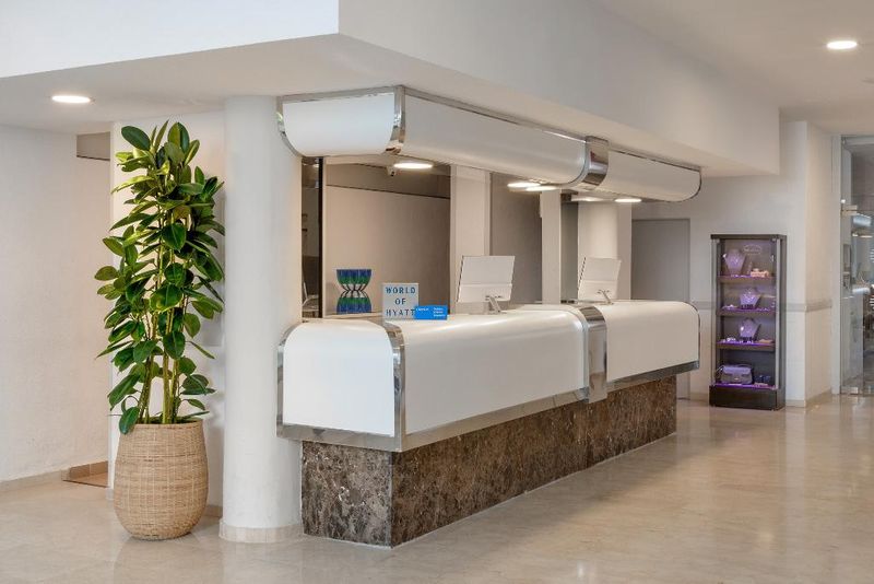 Hotel AluaSun Lago Rojo, Spanien, Torremolinos. Großes 2