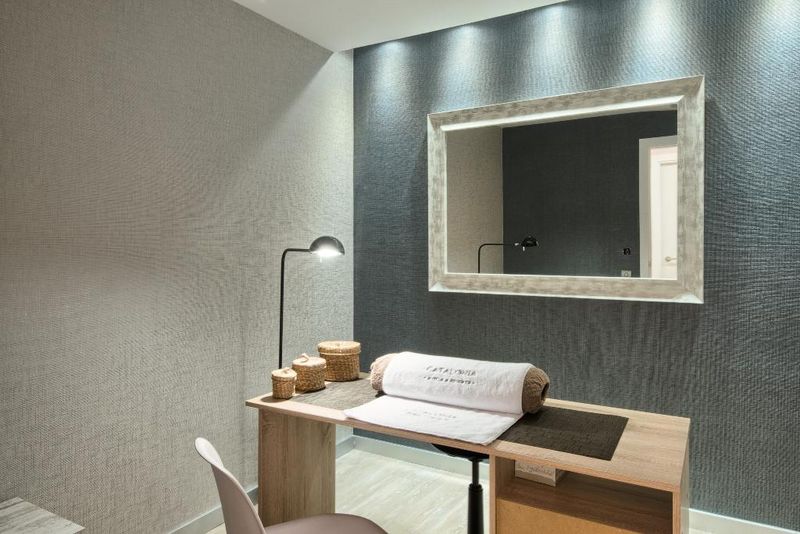 Hotel Catalonia Barcelona Plaza, Spanien, Barcelona. Großes 2