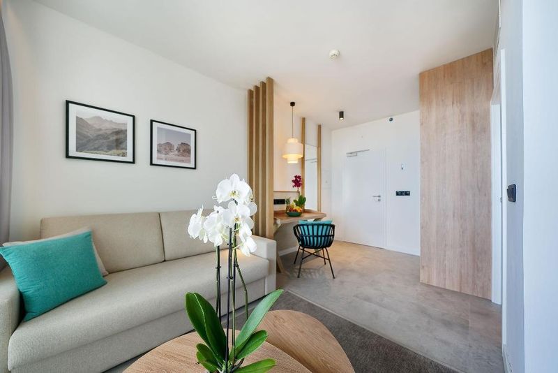 Hotel HOVIMA Suites Costa Adeje, Spanien, Costa Adeje. Großes 2