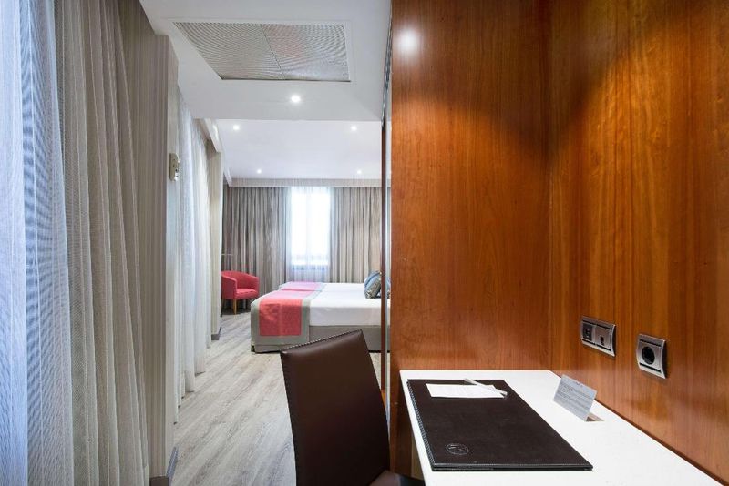 Hotel Catalonia Barcelona 505, Spanien, Barcelona. Großes 2