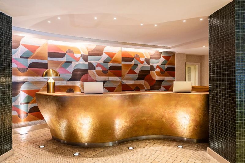 Hotel Hesperia Presidente, Spanien, Barcelona. Großes 59