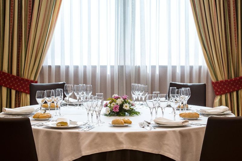 Hotel Santos Praga, Spanien, Madrid. Großes 24