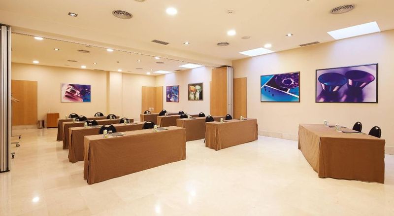 Hotel Sercotel Porta Barcelona, Spanien, Sant Just Desvern. Großes 33