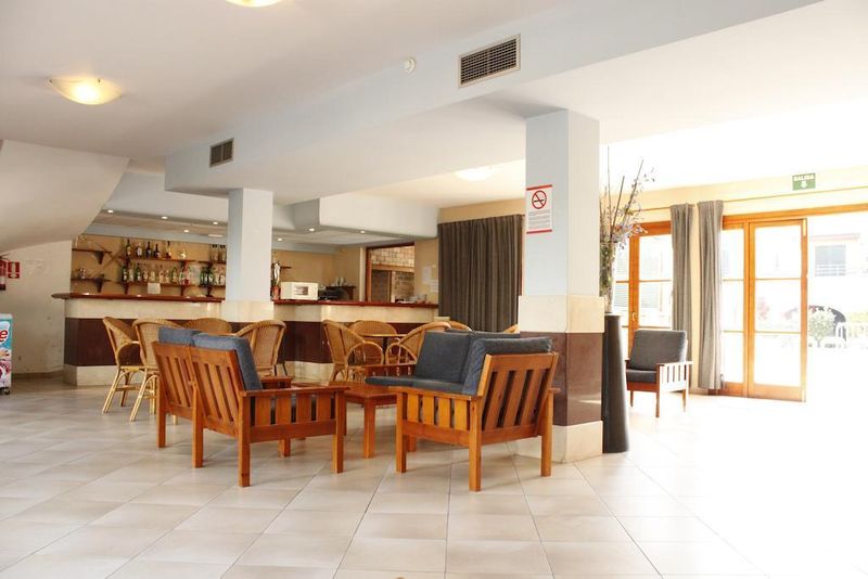 Hotel Apartamentos Club Andria, Spanien, Cala Santandria. Großes 2