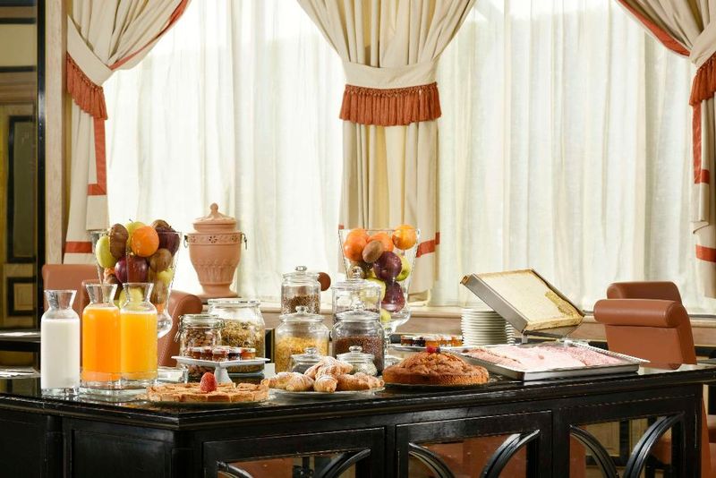 Hotel UNA HOTELS Scandinavia Milano, Italien, Mailand. Großes 2