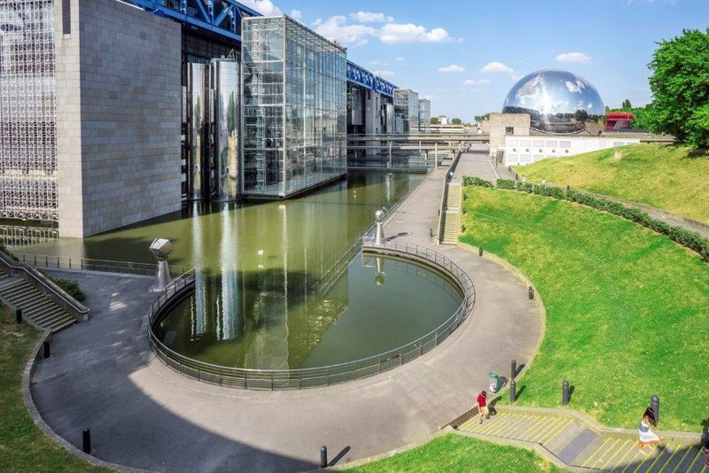 Hotel Moxy Paris La Villette, Frankreich, Paris. Großes 1