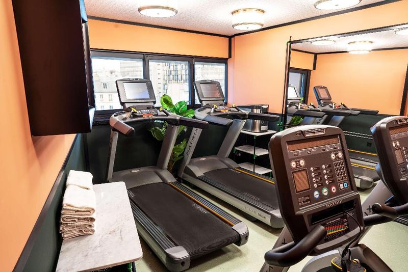 Hotel Moxy Paris La Villette, Frankreich, Paris. Großes 1