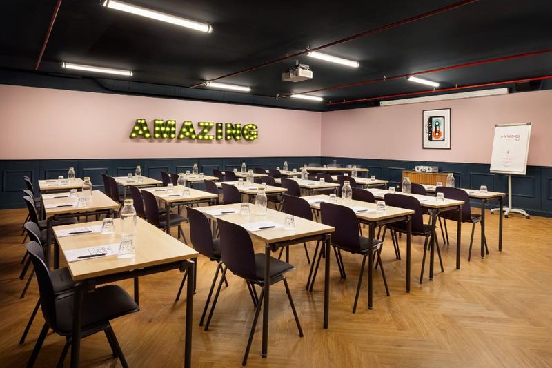 Hotel Moxy Paris La Villette, Frankreich, Paris. Großes 13