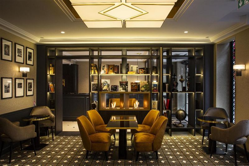 Hotel Lenox Montparnasse, Frankreich, Paris. Großes 24