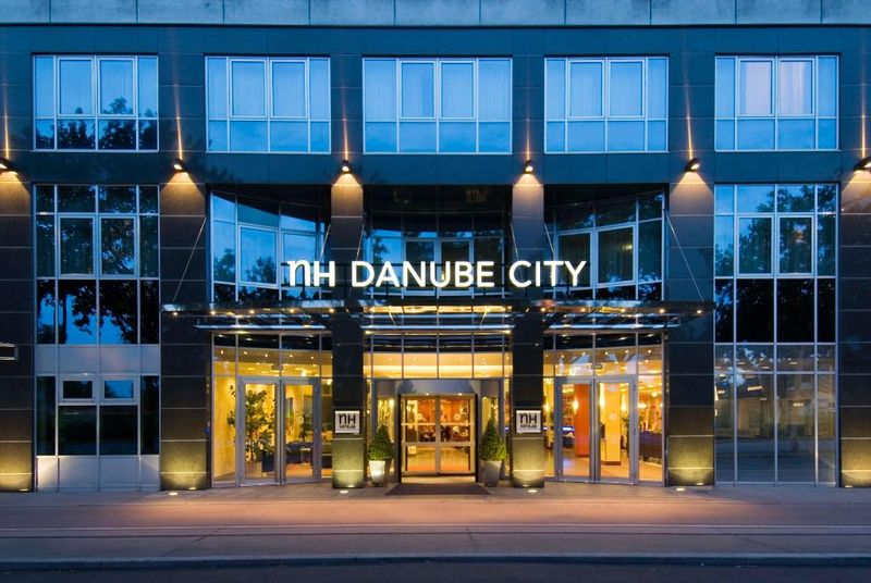 Hotel NH Danube City, Österreich, Wien. Großes 2