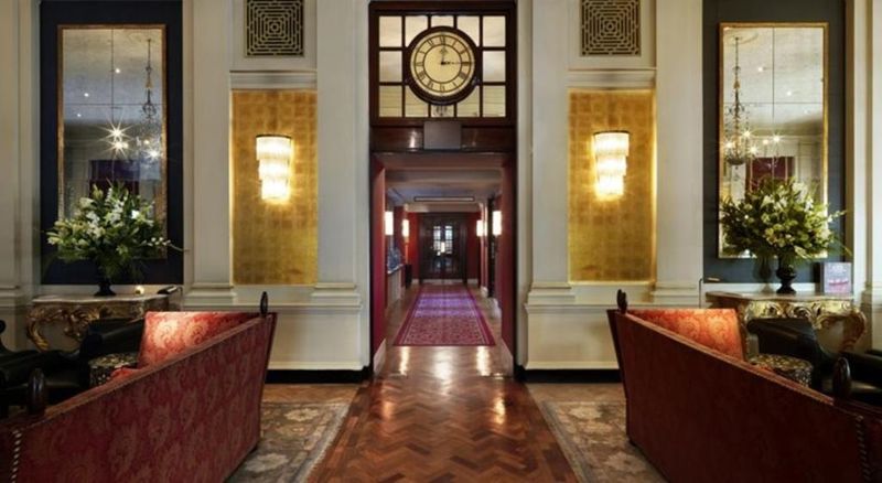 Hotel The Bloomsbury, Großbritannien, London. Großes 24