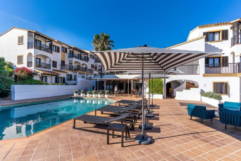 Hotel Calallonga Hotel Menorca, Spanien, Mahón. Großes 16