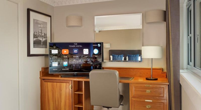 Hotel The Tower Hotel, by Thistle, Großbritannien, London. Großes 1