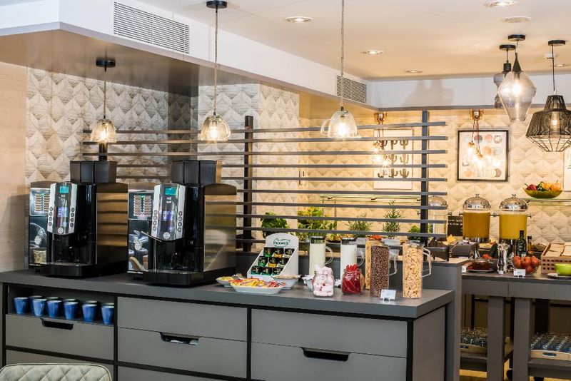 Hotel Leonardo Hotel Barcelona Gran Via, Spanien, Barcelona. Großes 2