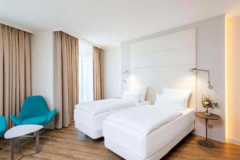 Hotel NH Berlin Alexanderplatz, Deutschland, Berlin. Großes 2