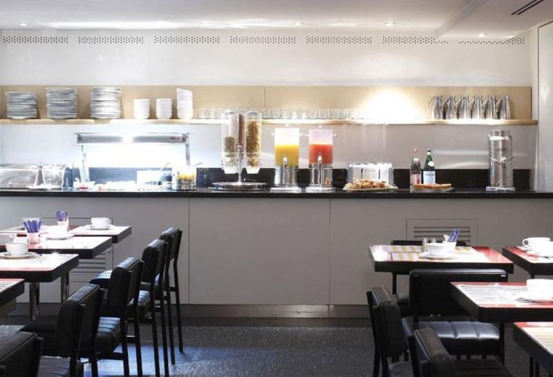 Hotel ibis Paris Alésia Montparnasse 14ème, Frankreich, Paris. Großes 1