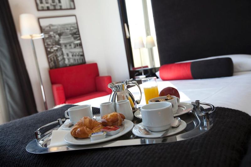 Hotel Quatro Puerta del Sol, Spanien, Madrid. Großes 1