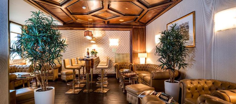 Hotel Sternen-Oerlikon, Schweiz, Zürich. Großes 1