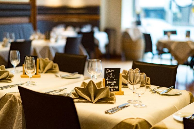 Hotel Sternen-Oerlikon, Schweiz, Zürich. Großes 2