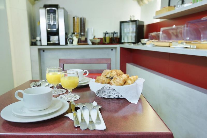 Hotel Beaugrenelle Tour Eiffel, Frankreich, Paris. Großes 2