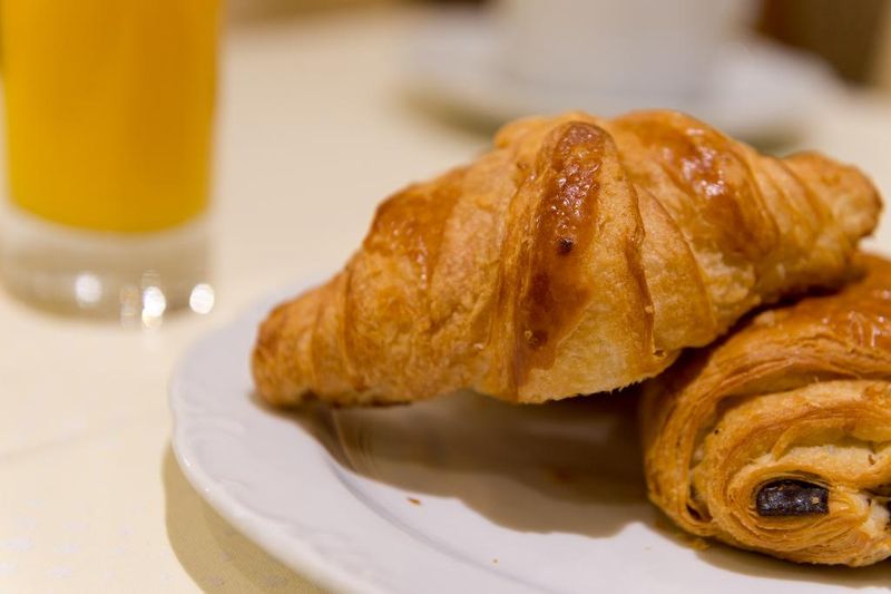 Hotel The Originals City, Hôtel Paix République, Paris, Frankreich, Paris. Großes 33