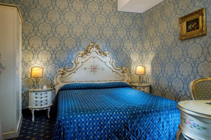 Hotel Rialto Hotel, Italien, Venedig. Großes 1