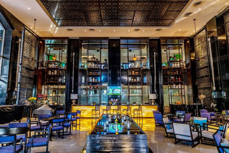 Hotel The Royal Paradise Hotel & Spa, Thailand, Patong. Großes 52