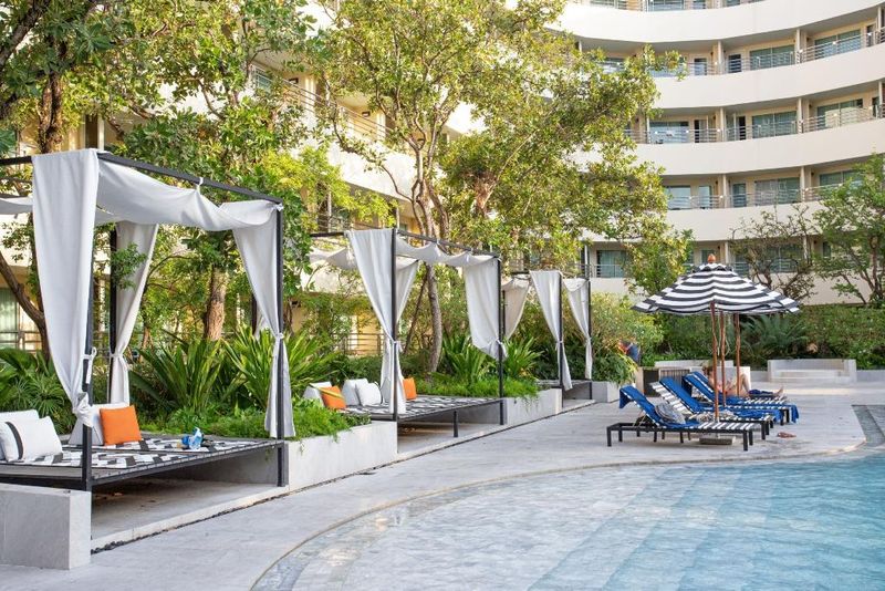 Hotel The Royal Paradise Hotel & Spa, Thailand, Patong. Großes 2