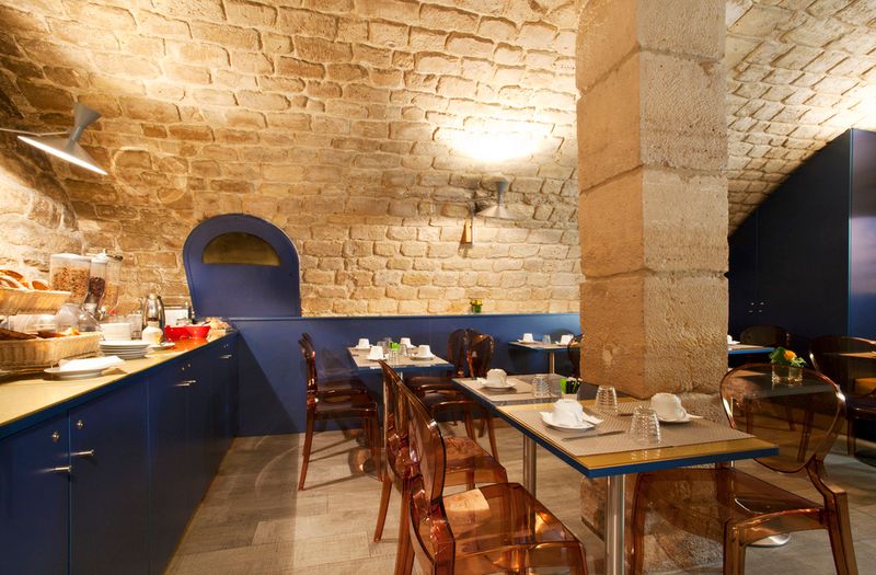 Hotel Trianon Gare de Lyon, Frankreich, Paris. Großes 2