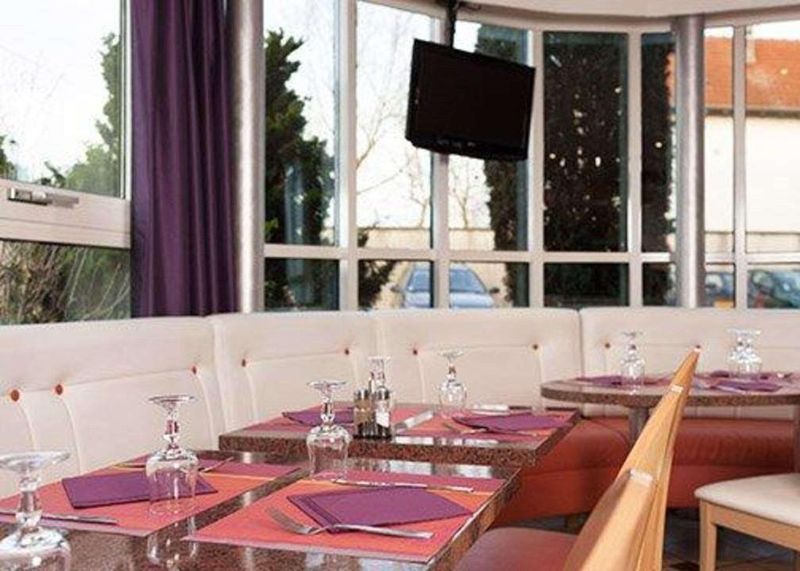 Hotel Geographotel Paris-Roissy CDG Airport, Frankreich, Le Mesnil-Amelot. Großes 24