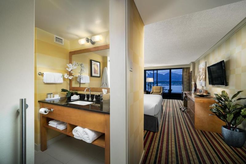 Hotel Pinnacle Hotel Harbourfront, Kanada, Vancouver. Großes 1