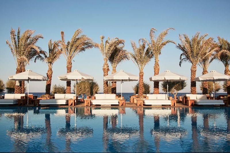 Hotel Nikki Beach Resort & Spa Santorini, Griechenland, Agia Paraskevi. Großes 27