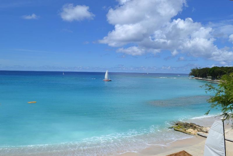 Hotel Mango Bay Beach Resort, Barbados, Holetown. Großes 18