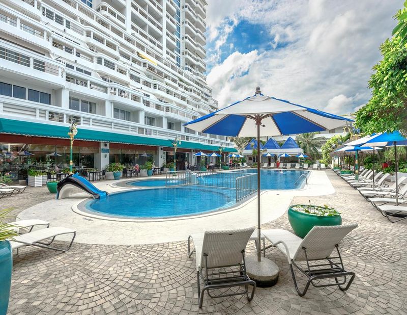 Hotel Andaman Beach Suites, Thailand, Patong. Großes 68