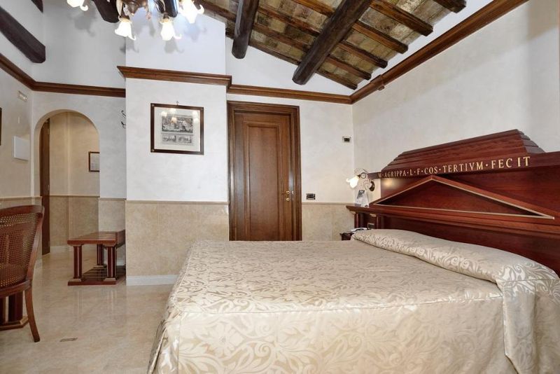 Hotel Pantheon, Italien, Rom. Großes 1