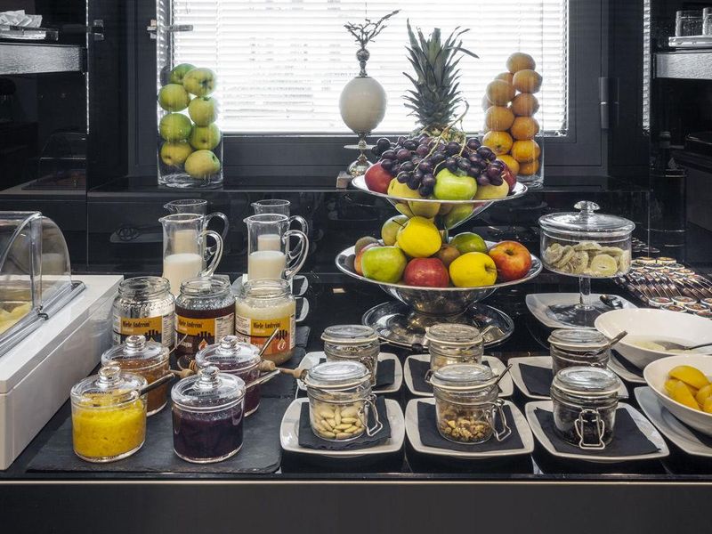 Hotel Lhp Napoli Palace & Spa, Italien, Neapel. Großes 25