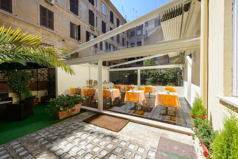 Hotel St. Moritz, Italien, Rom. Großes 15