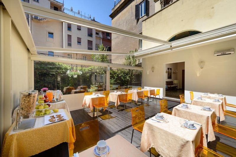 Hotel St. Moritz, Italien, Rom. Großes 2