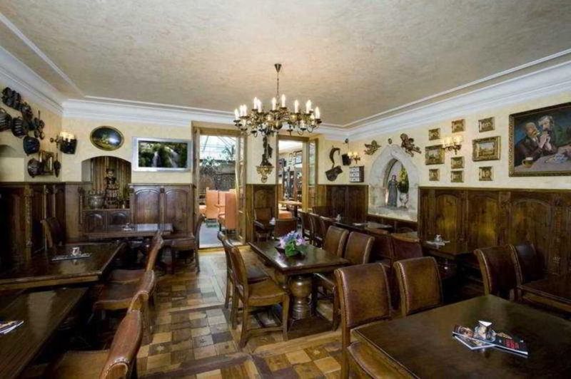 Hotel Hotel U Zlatého Stromu Prague by BHG, Tschechische Republik, Prag. Großes 2