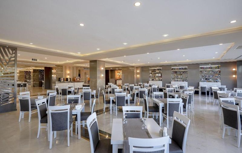 Hotel Loceanica Beach Resort, Türkei, Çamyuva. Großes 2