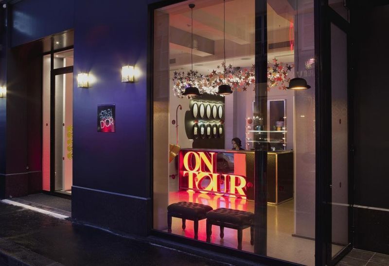 Hotel Triangle d'Or, Frankreich, Paris. Großes 2