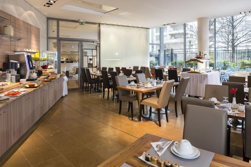 Hotel Residhome Courbevoie La Defense, Frankreich, Courbevoie. Großes 1