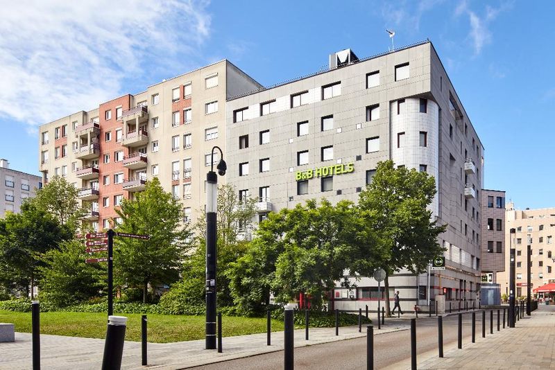 Hotel B&B HOTEL Saint-Quentin-en-Yvelines Centre Gare, Frankreich, Montigny-le-Bretonneux. Großes 2