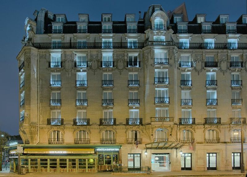 Hotel NH Paris Gare De L'Est, Frankreich, Paris. Großes 4